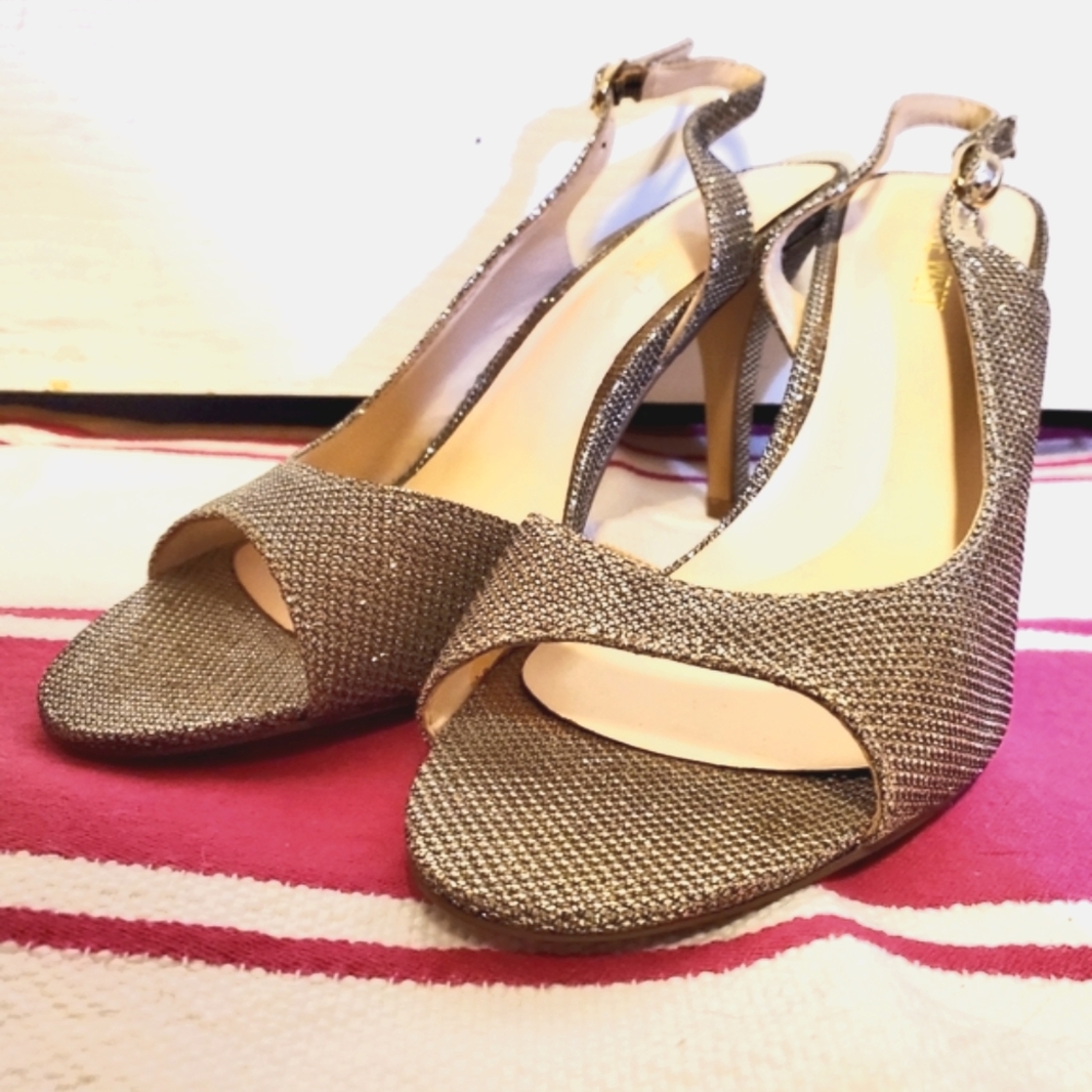 Nine West 8.5 Women's Silver Heel New